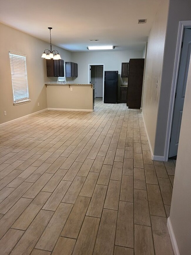 4725 Emerald Dr in Nacogdoches, TX - Building Photo - Building Photo