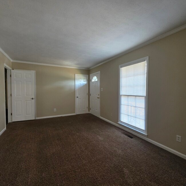 2802 Reeves Ln in Albany, GA - Building Photo - Building Photo