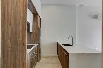 3000 Thimens Boul in St. Laurent, QC - Building Photo - Building Photo