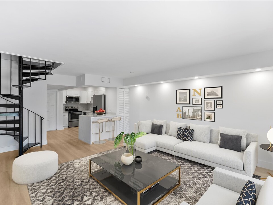 3234 W Trade Ave in Miami, FL - Building Photo