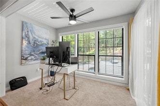 4568 Vinings Central Trace SE in Atlanta, GA - Foto de edificio - Building Photo