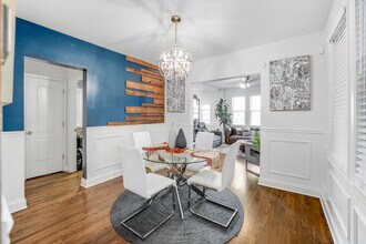 10516 S Eggleston Ave in Chicago, IL - Building Photo - Building Photo