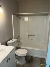 255 Pollard St in Beaumont, TX - Building Photo - Building Photo