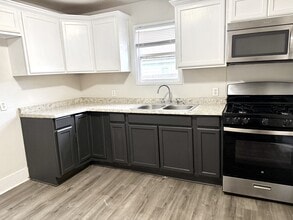 705 Parkway in Tishomingo, OK - Building Photo - Building Photo