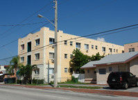 1421 SW 7th Street in Miami, FL - Building Photo - Building Photo