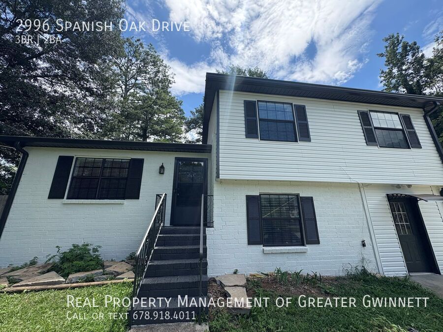 2996 Spanish Oak Dr SW in Lilburn, GA - Building Photo
