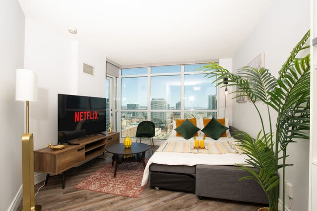 18 Yonge St, Unit SI ID1403791P