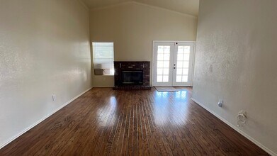 3357 E Ave K4 in Lancaster, CA - Building Photo - Building Photo