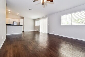 5421 Ash Meadows Way in North Las Vegas, NV - Building Photo - Building Photo