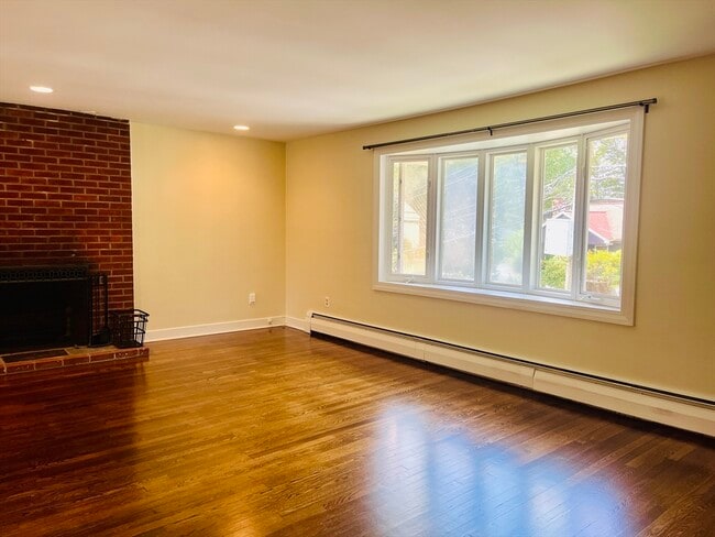 181 Moss Hill Rd in Boston, MA - Building Photo - Building Photo