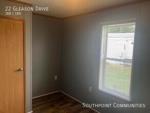 22 Gleason Dr in Starkville, MS - Building Photo - Building Photo