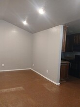 411 SW Garfield Ave in Lawton, OK - Building Photo - Building Photo