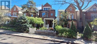 379 Berkeley St in Toronto, ON - Building Photo