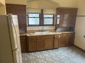 3619 N 50th St-Unit -Lower in Milwaukee, WI - Building Photo - Building Photo