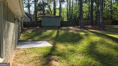 391 Hidden Valley Dr SE in Conyers, GA - Building Photo - Building Photo