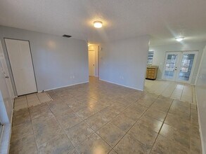 6922 Westend Ave in New Port Richey, FL - Building Photo - Building Photo