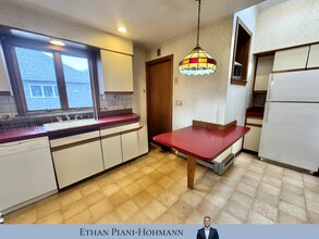 35 Flett Rd in Belmont, MA - Building Photo - Building Photo