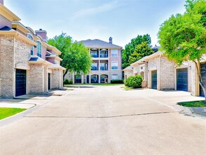 Bentley Place in Plano, TX - Foto de edificio - Building Photo