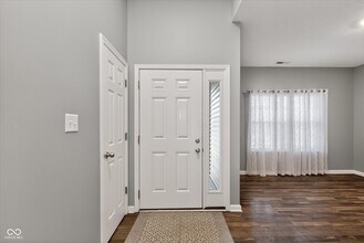 6607 Laurelwood Dr in Pendleton, IN - Building Photo - Building Photo