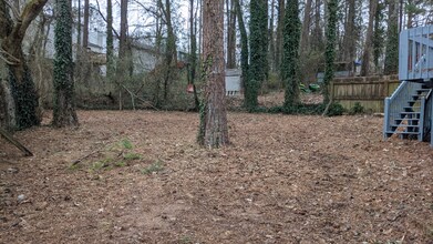 2062 Countydown Ln in Stone Mountain, GA - Building Photo - Building Photo