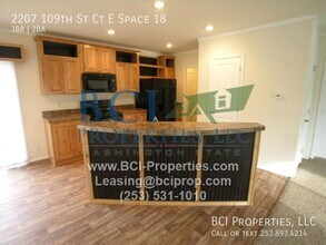 2207 109th St Ct E in Tacoma, WA - Building Photo - Building Photo