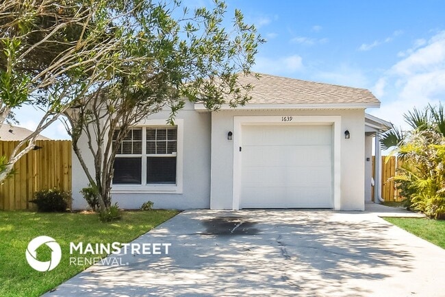 property at 1639 Ridge Pointe Dr