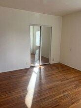 496 Howard St in Ventura, CA - Building Photo - Building Photo