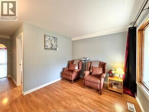 1794 Gladstone Ave in Windsor, ON - Building Photo - Building Photo