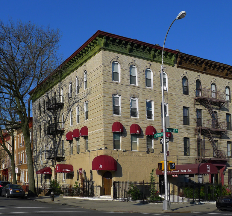 1504 Bushwick Ave in Brooklyn, NY - Building Photo