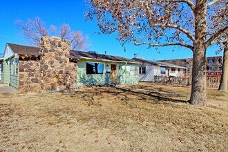 2430 Bunting Ave in Grand Junction, CO - Building Photo - Building Photo