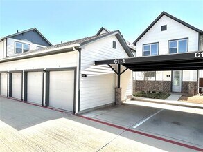 2501 Ascension Blvd in Arlington, TX - Building Photo - Building Photo