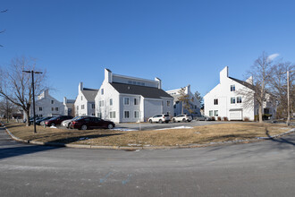 Harbor Place Condominium in South Portland, ME - Building Photo - Building Photo