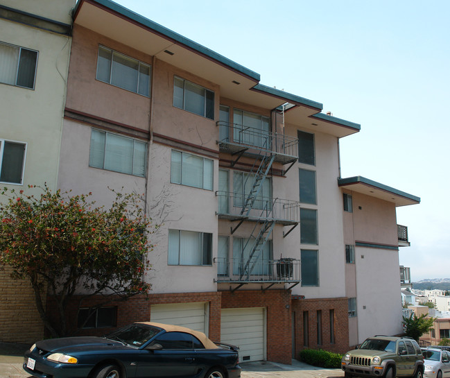 485 Warren Dr in San Francisco, CA - Building Photo - Building Photo