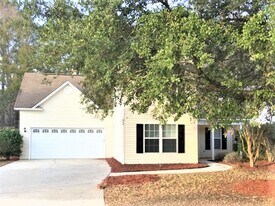 112 Knightsbridge Rd in Bluffton, SC - Building Photo