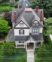 349 W Main St in Danville, VA - Building Photo