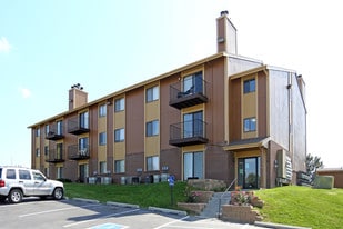 Fox Ridge Apartments