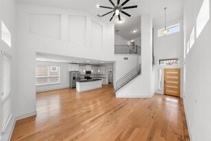 1501 Homespun Rd in Austin, TX - Building Photo