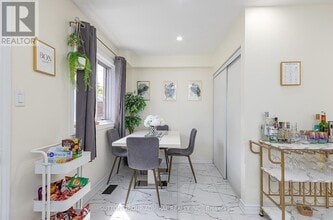 839 Modlin Rd in Pickering, ON - Building Photo - Building Photo