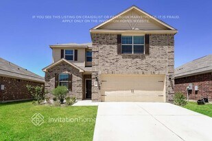 917 First Street in Sanger, TX - Building Photo