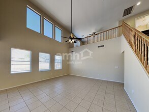 6803 S 41st Ln in Phoenix, AZ - Building Photo - Building Photo