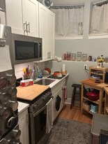 585 Beacon St, Unit B in Boston, MA - Building Photo