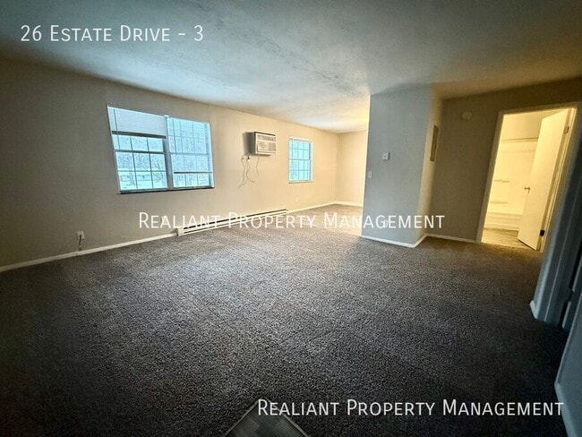 26 Estate Dr in Amelia, OH - Building Photo - Building Photo