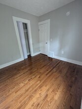 76 3rd St, Unit 1 in New Haven, CT - Foto de edificio - Building Photo