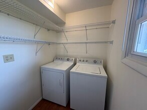 1901 Kenny Ave in Champaign, IL - Building Photo - Building Photo