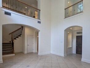 11301 Taylor Draper Ln in Austin, TX - Building Photo - Building Photo