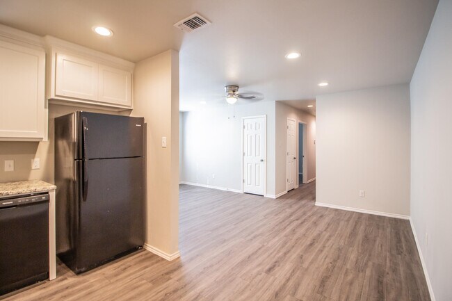 6506 21st St in Lubbock, TX - Building Photo - Building Photo