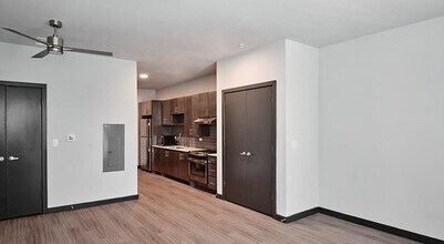 5310 Helen St in Austin, TX - Building Photo - Building Photo