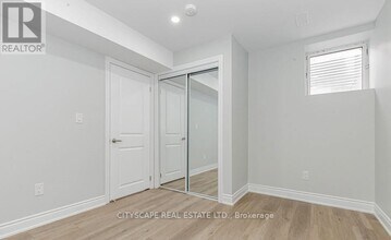 18 Jemima Rd in Brampton, ON - Building Photo - Building Photo