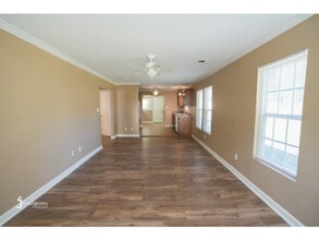 1105 Turner St in Jonesboro, AR - Building Photo - Building Photo