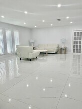 2721 SW 130th Ave in Miami, FL - Building Photo - Building Photo